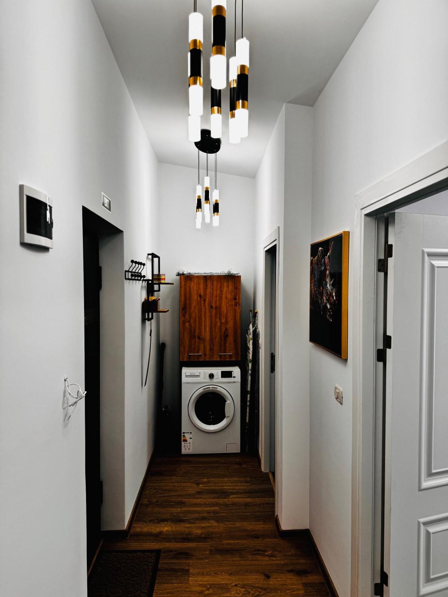 Appartamento Jungle Loft Suceava Esterno foto
